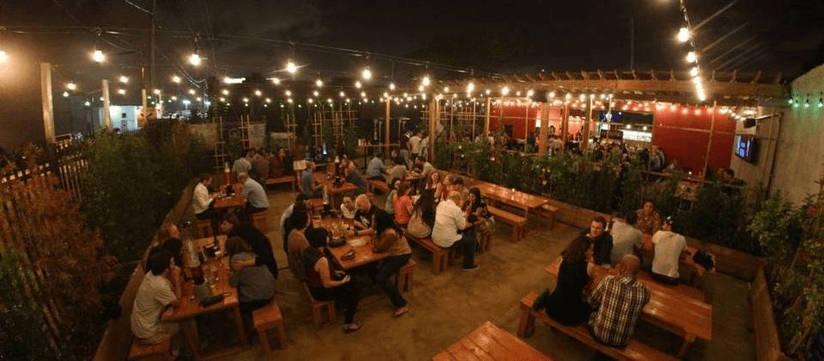 A group at an outdoor restaurant. 