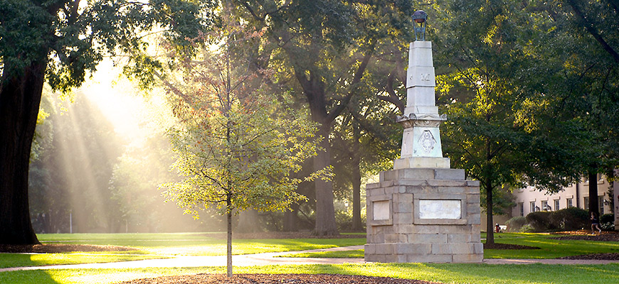 maxcy monument on USC horseshoe